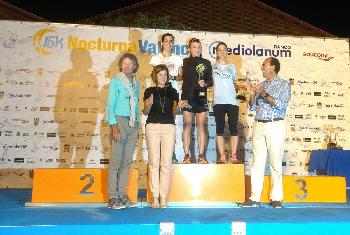 podium_femenino_15K